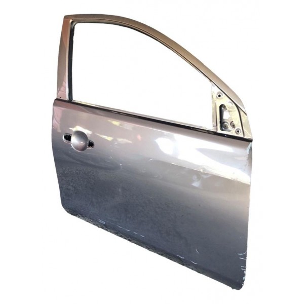 Porta Dianteira Direita Nissan Versa 2012/2019