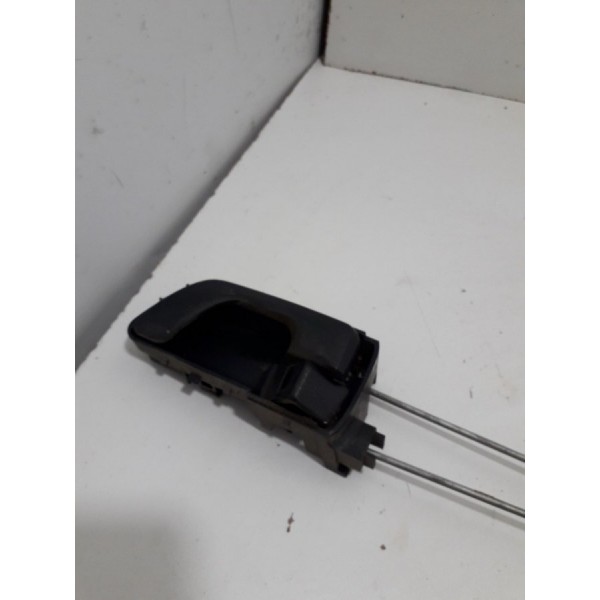 Fechadura Porta Traseira Esquerda Mitsubishi Tr4 2013-usado