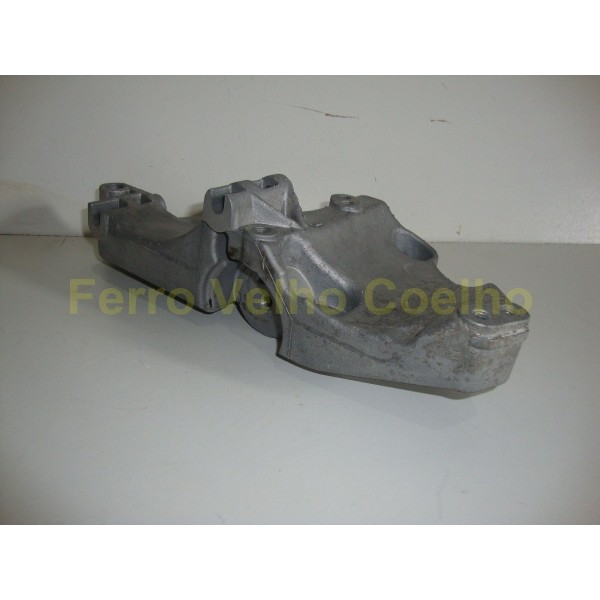 Suporte Do Alternador Renault Megane Grand Tour 2.0 16v 2009